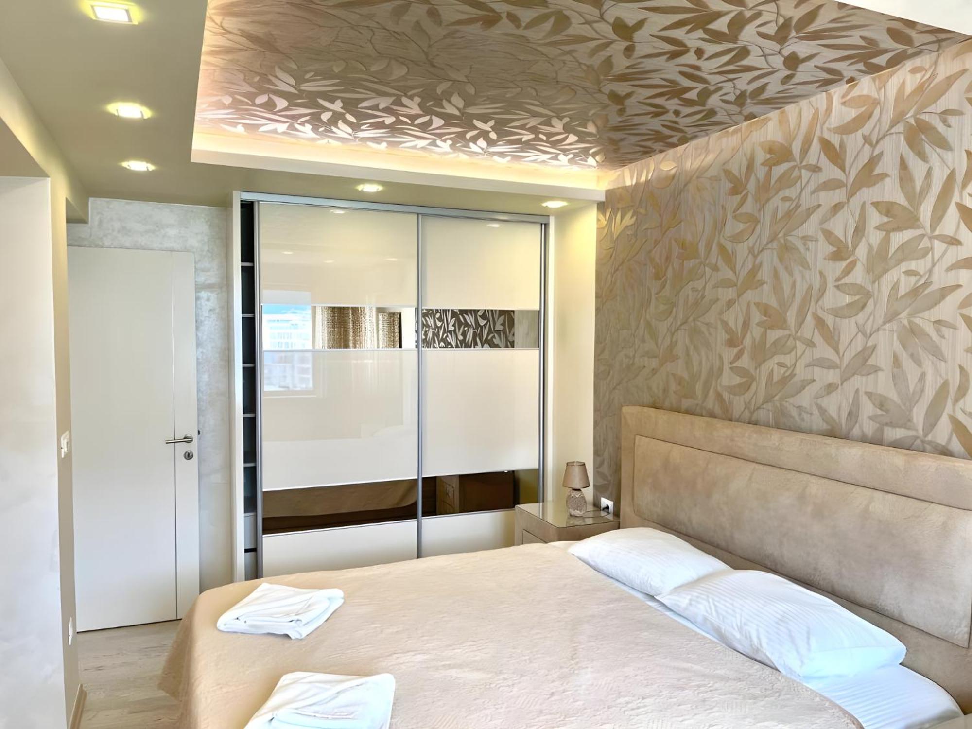 בודווה Blue Marlin Apartments מראה חיצוני תמונה
