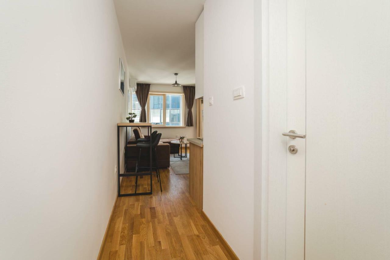 בודווה Blue Marlin Apartments מראה חיצוני תמונה